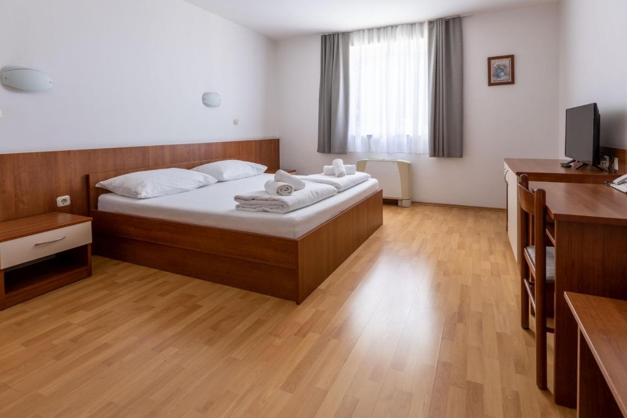 Hotel Porto Zadar Luaran gambar