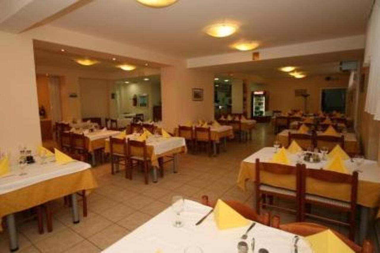 Hotel Porto Zadar Luaran gambar