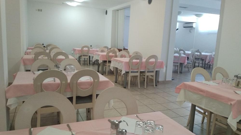 Hotel Porto Zadar Luaran gambar