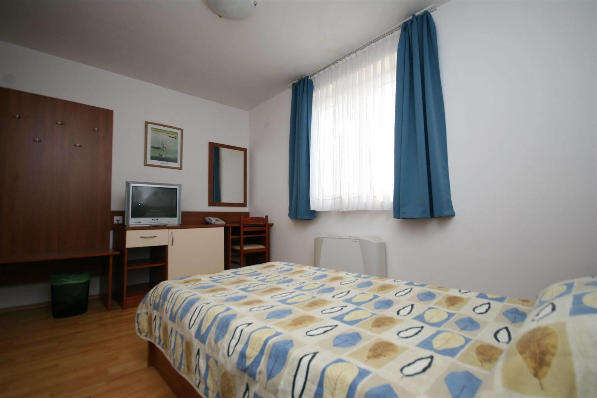 Hotel Porto Zadar Luaran gambar