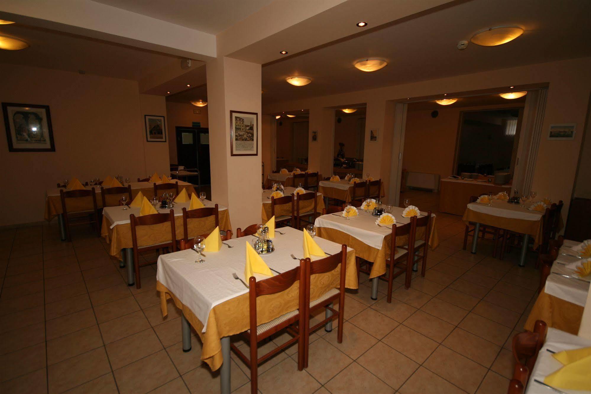 Hotel Porto Zadar Luaran gambar